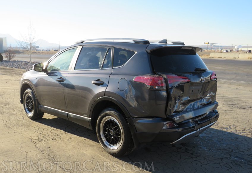 2017 Toyota RAV4 Hybrid - Image 7