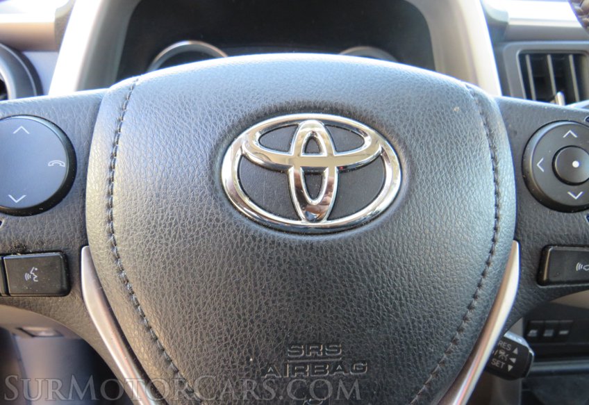 2017 Toyota RAV4 Hybrid - Image 35