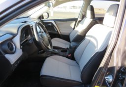 2017 Toyota RAV4 Hybrid - Image 31