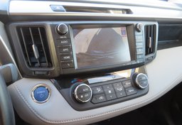 2017 Toyota RAV4 Hybrid - Image 37