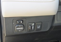 2017 Toyota RAV4 Hybrid - Image 49