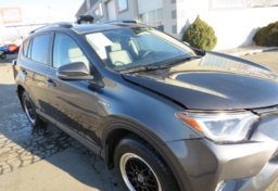 2017 Toyota RAV4 Hybrid - Image 17