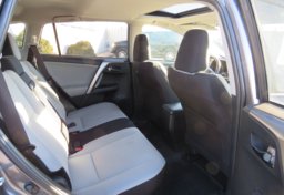 2017 Toyota RAV4 Hybrid - Image 32