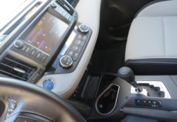 2017 Toyota RAV4 Hybrid - Image 39