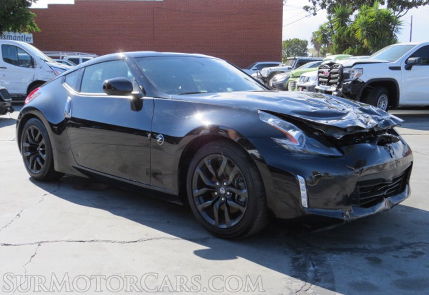 2020 Nissan 370Z Coupe - Image 2