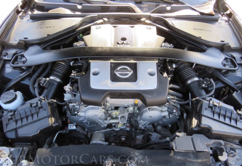 2020 Nissan 370Z Coupe - Image 40