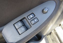 2020 Nissan 370Z Coupe - Image 33