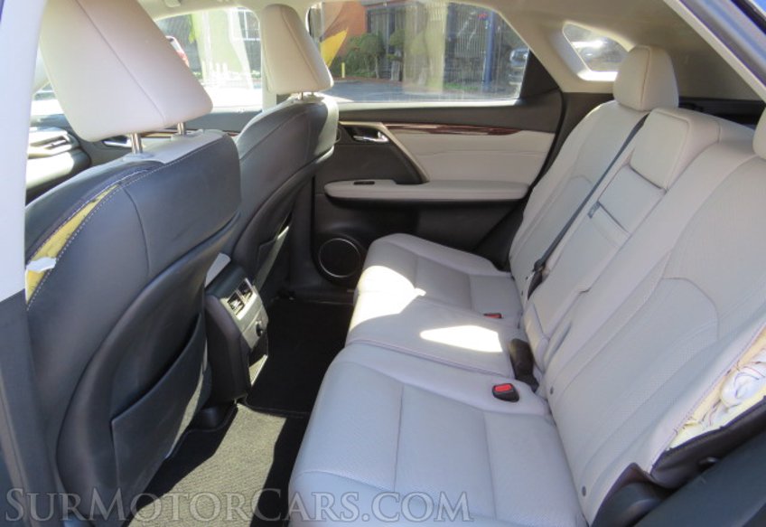 2017 Lexus RX - Image 28