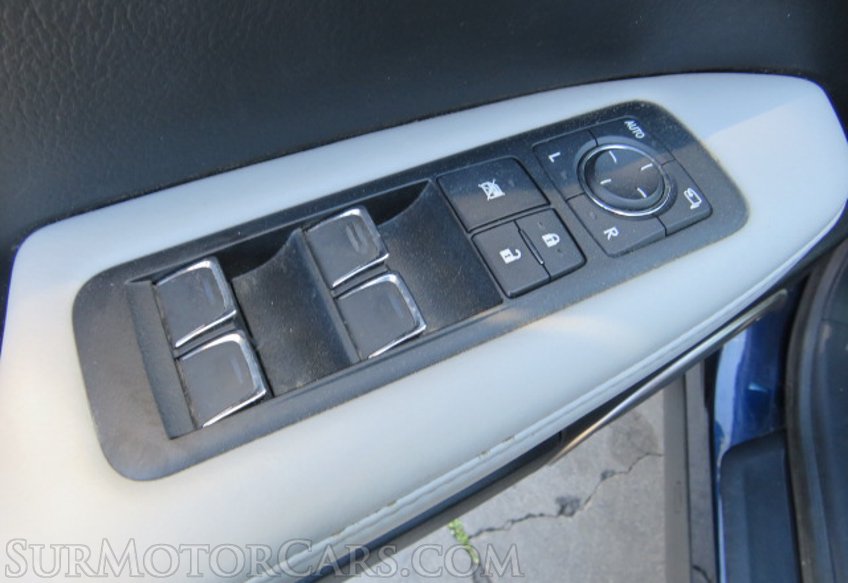 2017 Lexus RX - Image 42
