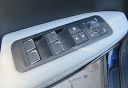 2017 Lexus RX - Image 42