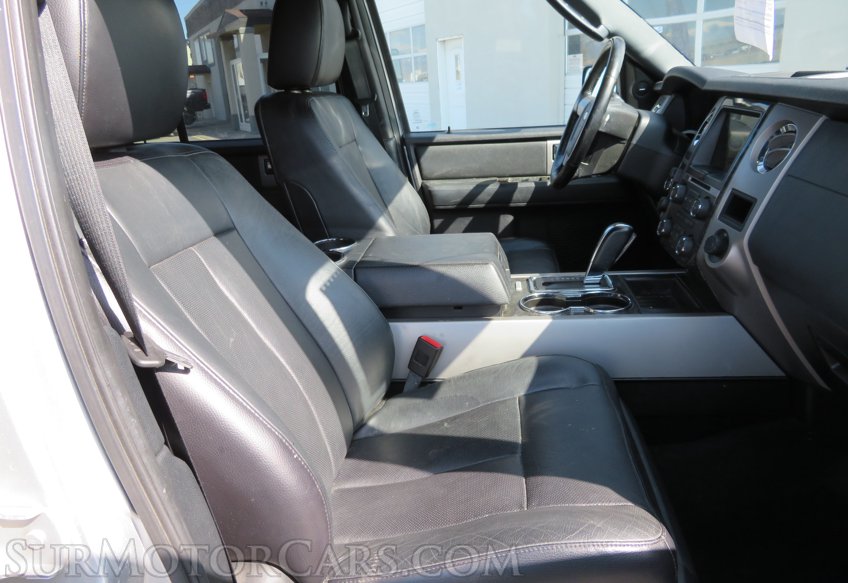 2016 Ford Expedition EL - Image 25