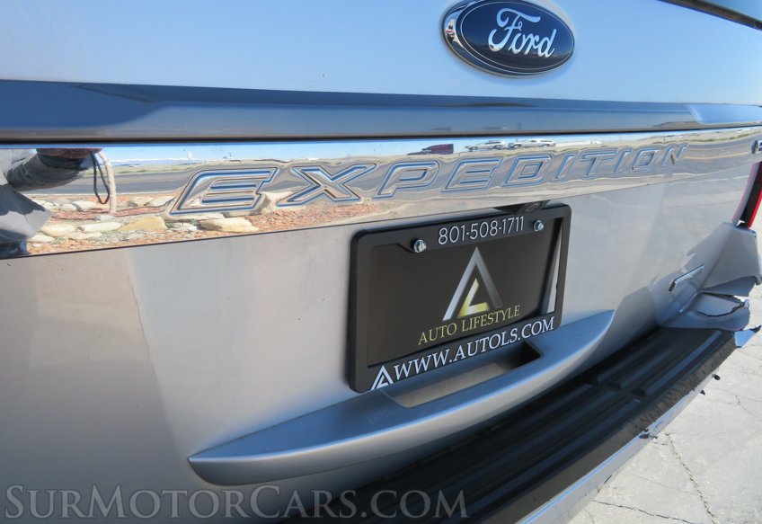 2016 Ford Expedition EL - Image 14