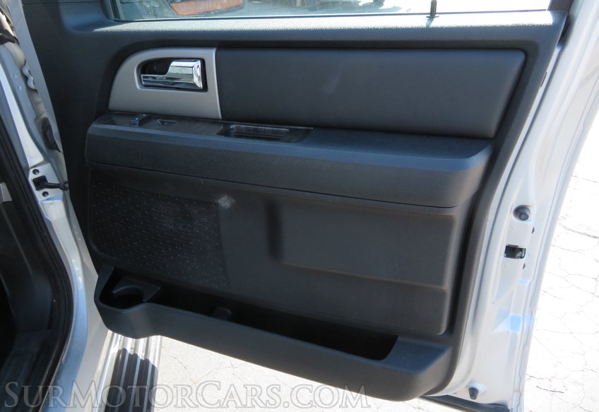 2016 Ford Expedition EL - Image 48