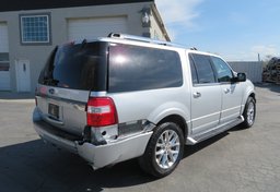 2016 Ford Expedition EL - Image 8
