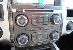 2016 Ford Expedition EL - Image 43