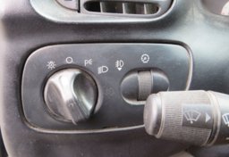 2004 Ford F-150 Heritage - Image 27