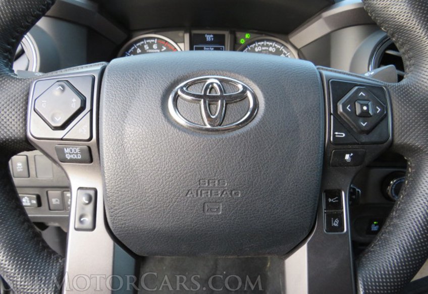 2020 Toyota Tacoma 4WD - Image 50