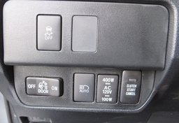 2020 Toyota Tacoma 4WD - Image 51