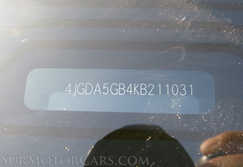 2019 Mercedes-Benz GLE - Image 49