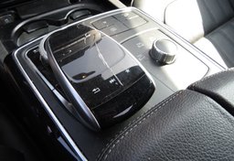 2019 Mercedes-Benz GLE - Image 42