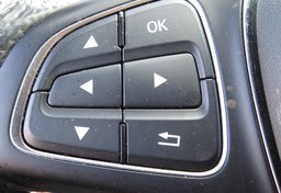 2019 Mercedes-Benz GLE - Image 32