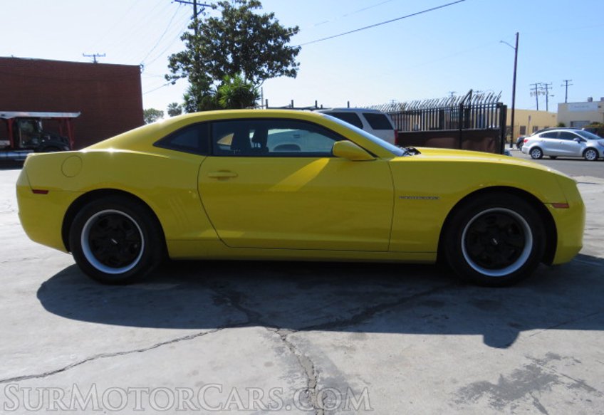 2013 Chevrolet Camaro - Image 5