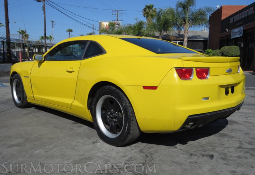 2013 Chevrolet Camaro - Image 10
