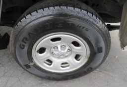 2019 Nissan Frontier - Image 38