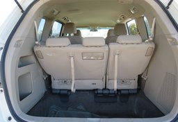 2016 Honda Odyssey - Image 32