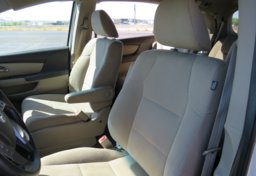 2016 Honda Odyssey - Image 29