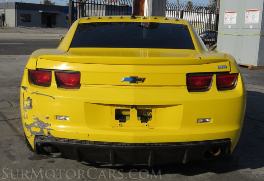 2010 Chevrolet Camaro - Image 9