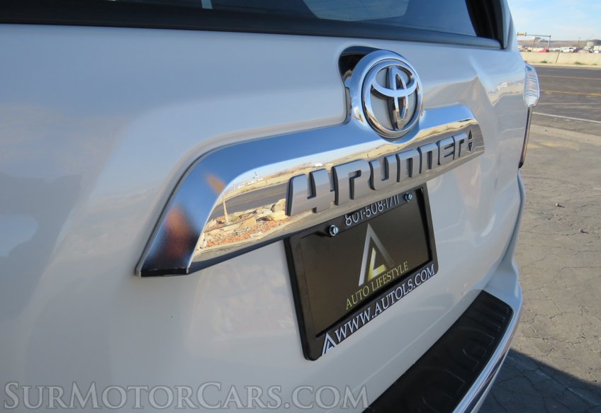 2016 Toyota 4Runner - Image 18