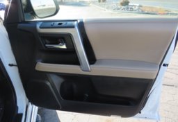 2016 Toyota 4Runner - Image 50