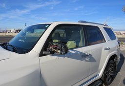 2016 Toyota 4Runner - Image 12