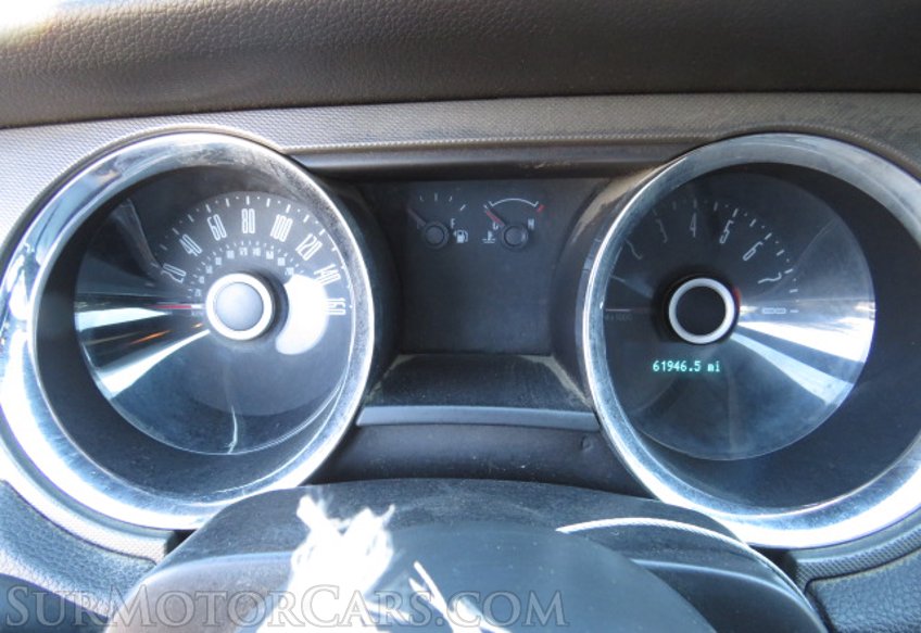 2014 Ford Mustang - Image 28