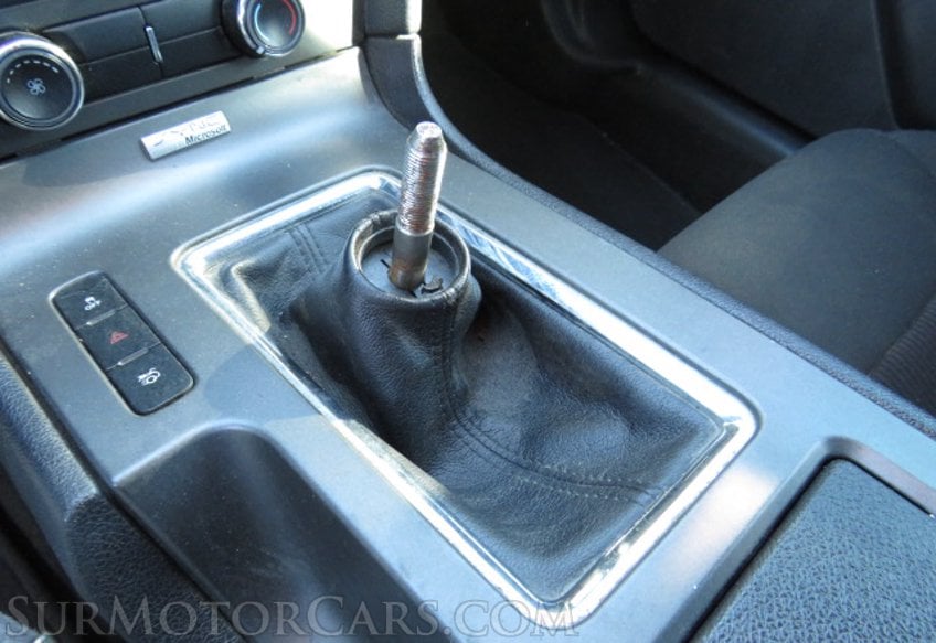 2014 Ford Mustang - Image 31