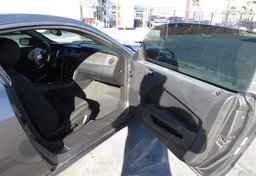 2014 Ford Mustang - Image 20