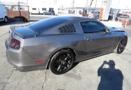 2014 Ford Mustang - Image 9