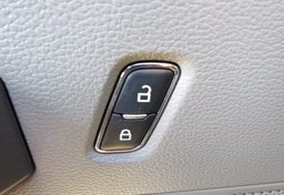 2018 Ford F-150 - Image 43