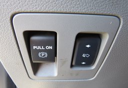 2018 Ford F-150 - Image 38