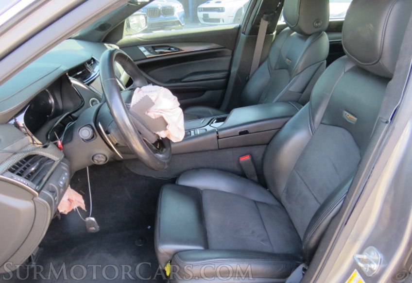 2019 Cadillac CTS-V Sedan - Image 26