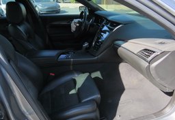 2019 Cadillac CTS-V Sedan - Image 29