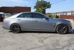 2019 Cadillac CTS-V Sedan - Image 11