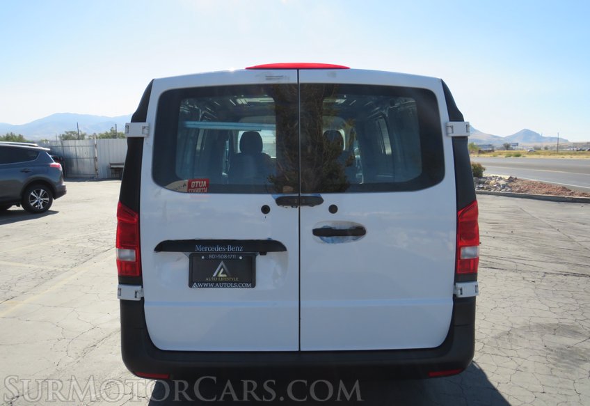 2018 Mercedes-Benz Metris Van - Image 11