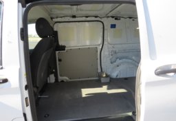 2018 Mercedes-Benz Metris Van - Image 28