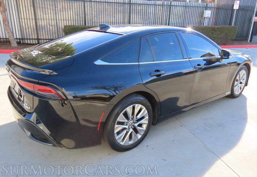 2022 Toyota Mirai XLE - Image 7