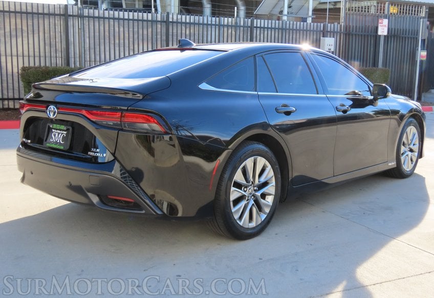 2022 Toyota Mirai XLE - Image 9