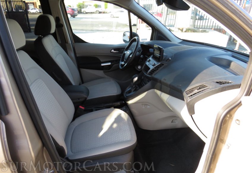 2020 Ford Transit Connect Wagon - Image 23