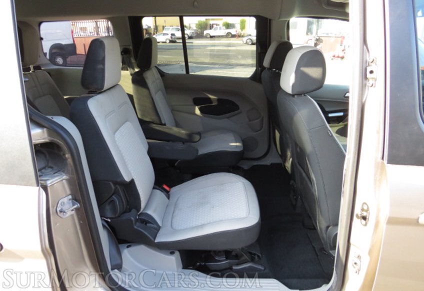 2020 Ford Transit Connect Wagon - Image 29