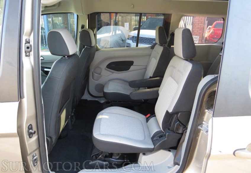 2020 Ford Transit Connect Wagon - Image 28
